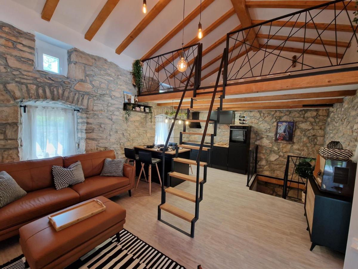 فيلا Casa Della Noemi Nedeščina المظهر الخارجي الصورة